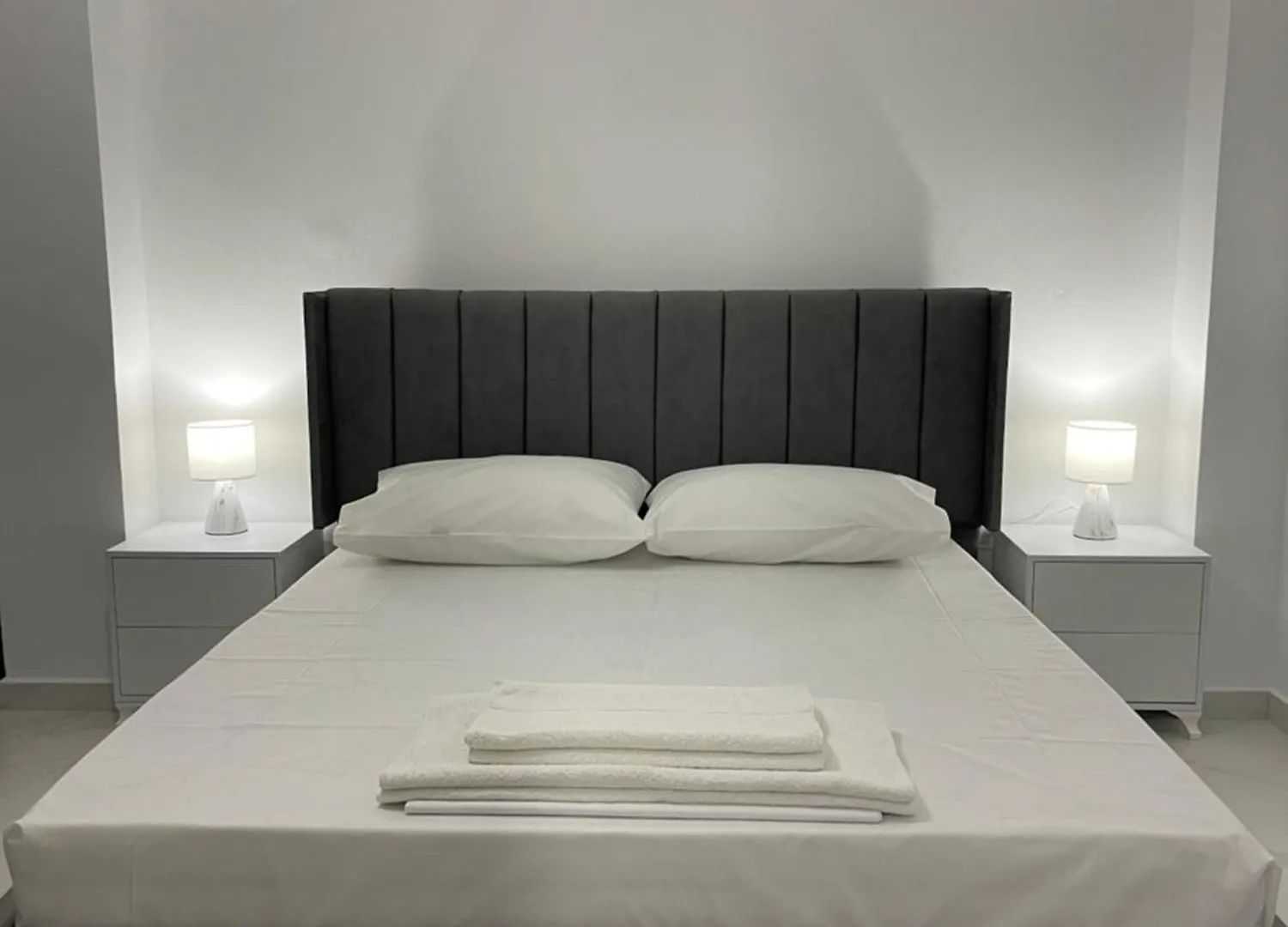 White House Dami Apartment Sarande