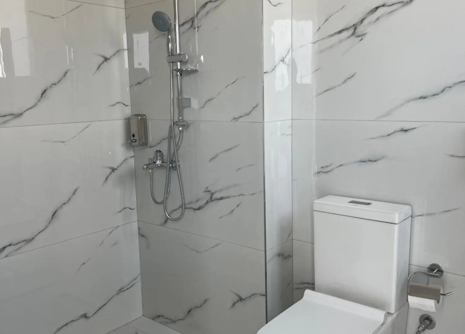 White House Dami Apartment Sarande